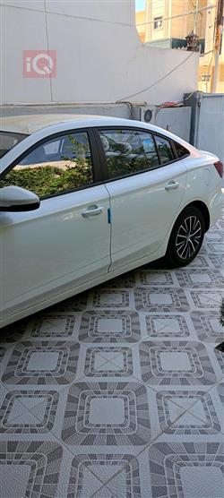 MG 5